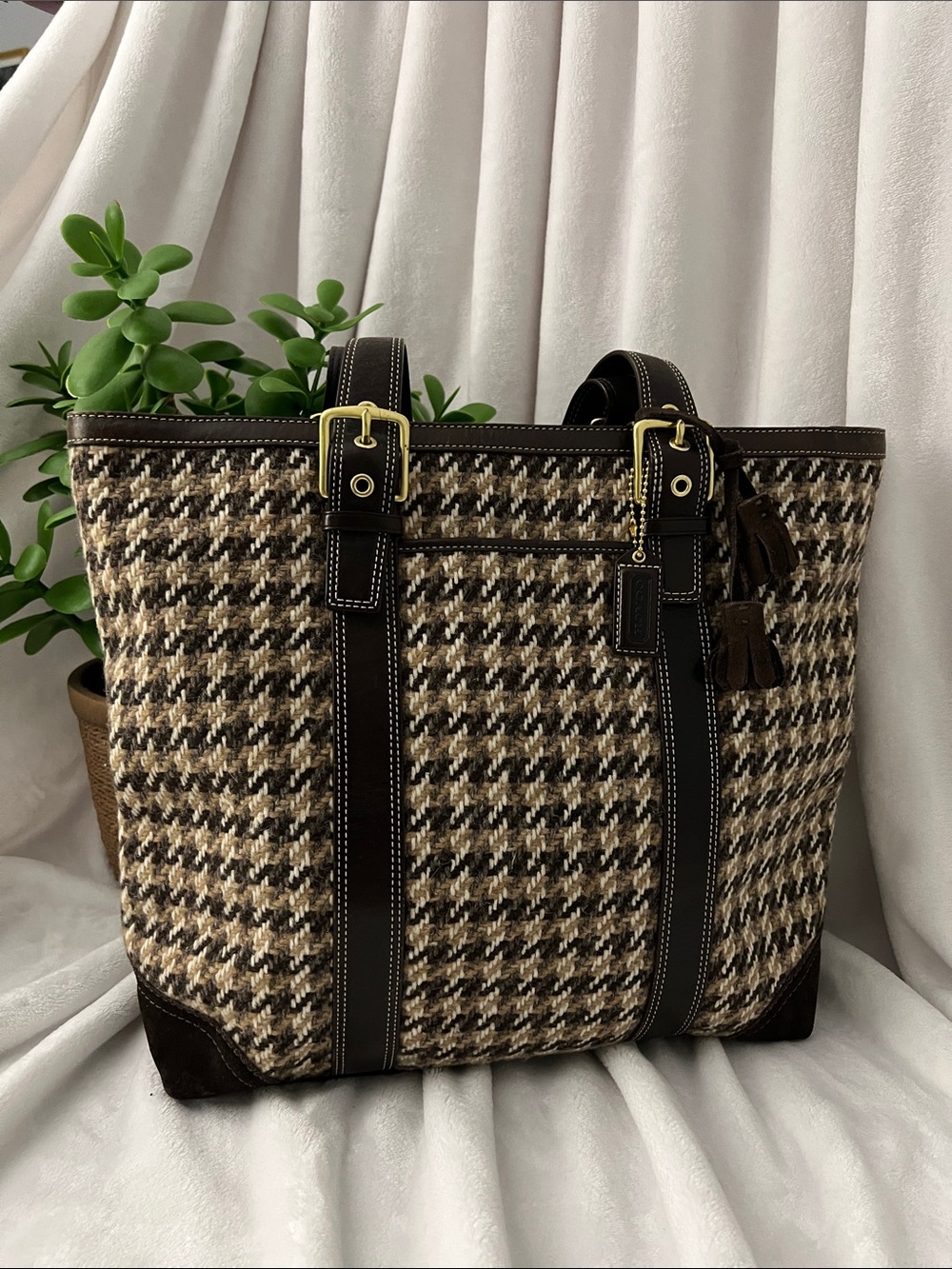 Vintage Coach Brown, Cream and Black Houndstooth Tweed Tote Bag